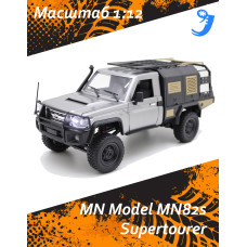 Радиоуправляемый внедорожник MN Model MN82s Toyota LandCruiser 79 4WD RTR масштаб 1:12 2.4G (серебристый/черный)